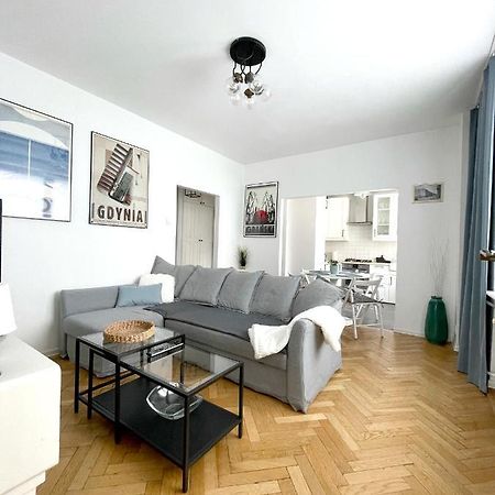 08 Gdynia Centrum - Apartament Mieszkanie Dla 6 Os 외부 사진