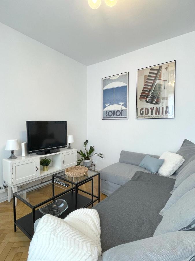 08 Gdynia Centrum - Apartament Mieszkanie Dla 6 Os 외부 사진