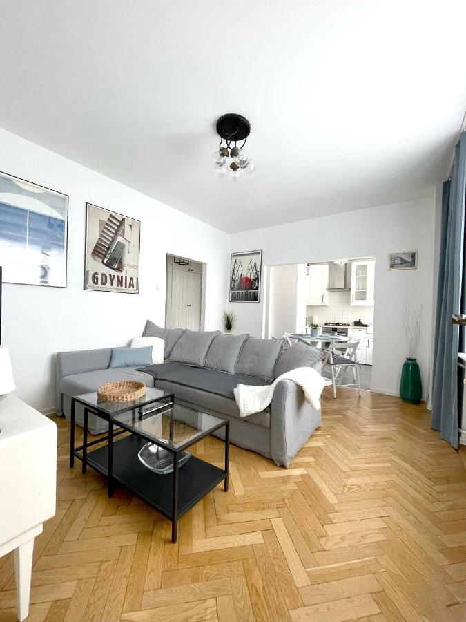 08 Gdynia Centrum - Apartament Mieszkanie Dla 6 Os 외부 사진