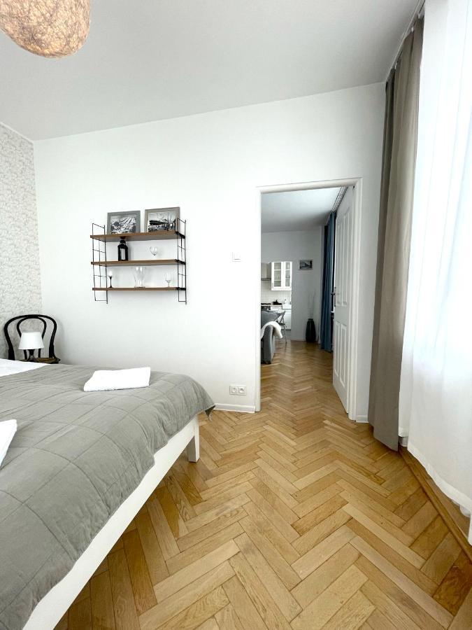 08 Gdynia Centrum - Apartament Mieszkanie Dla 6 Os 외부 사진