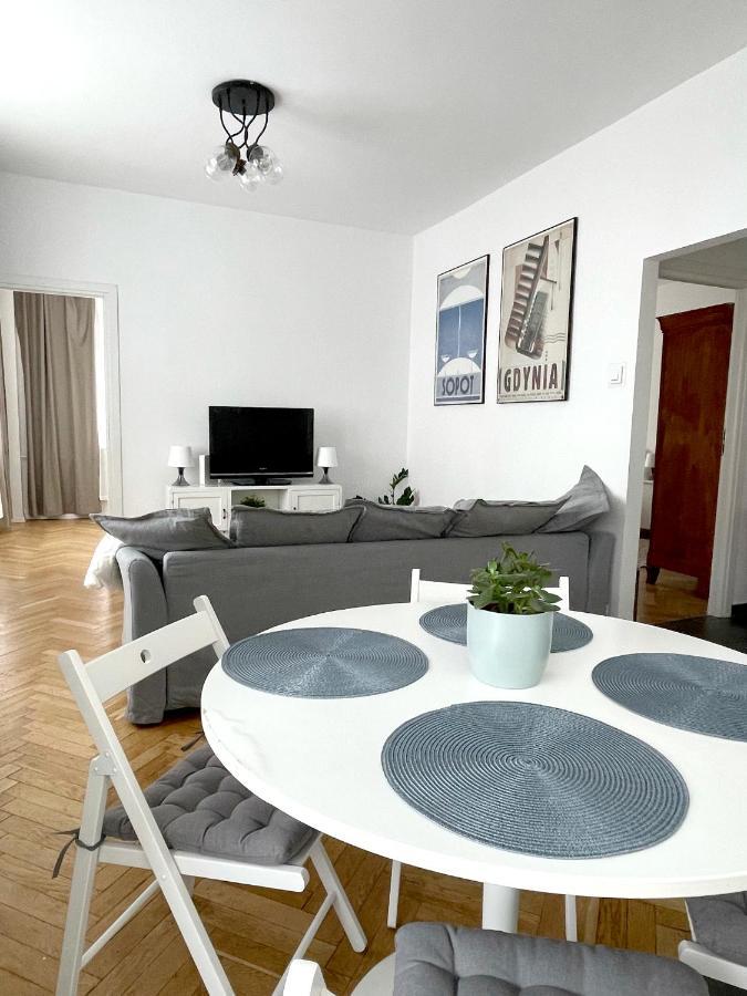 08 Gdynia Centrum - Apartament Mieszkanie Dla 6 Os 외부 사진
